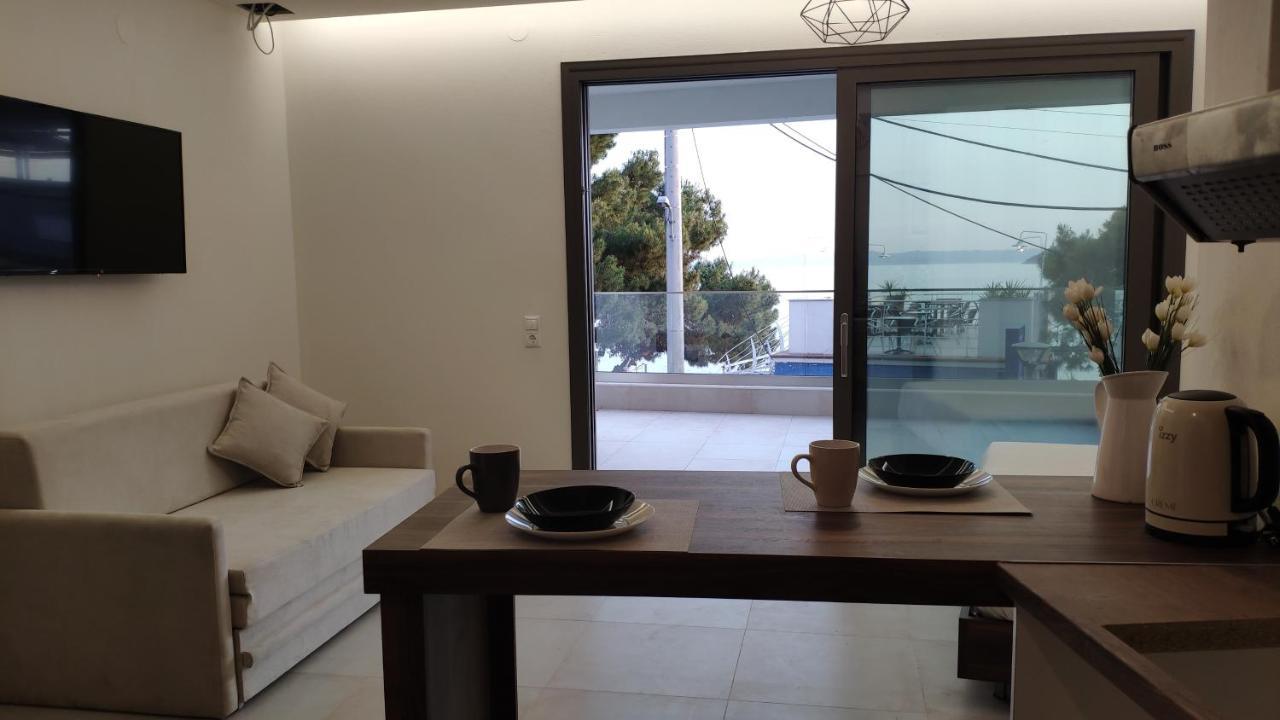 My Place Luxury Apartments Neos Marmaras Exterior photo